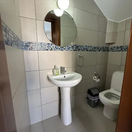 Vilă Haus 2 Schlafzimmer Und Pool *