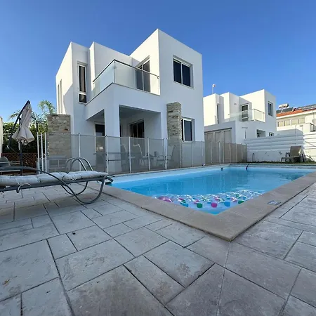 Haus 2 Schlafzimmer Und Pool Perivolia