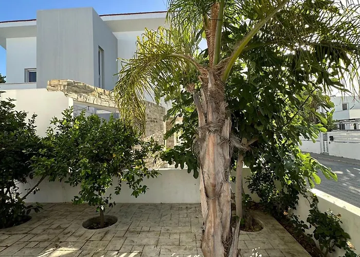 Haus 2 Schlafzimmer Und Pool Villa Perivólia